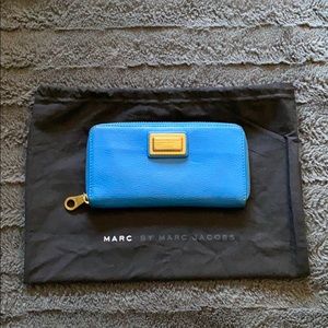 Marc Jacobs wallet